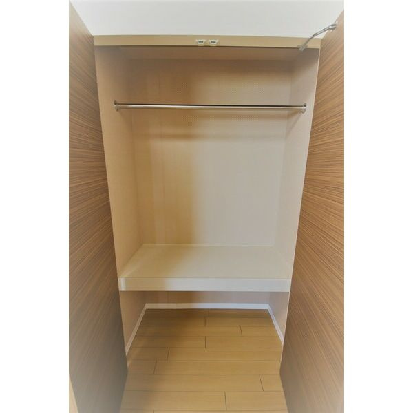 BSレジデンス栄(旧グランルージュ栄)の収納