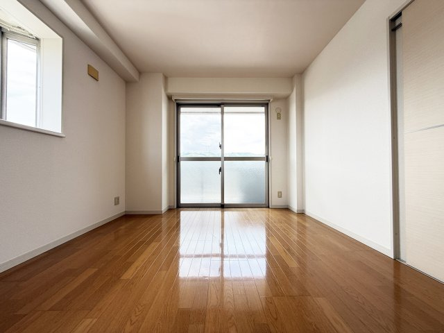 ｖｉｌｌａ ｂｒｉｃｋの洋室