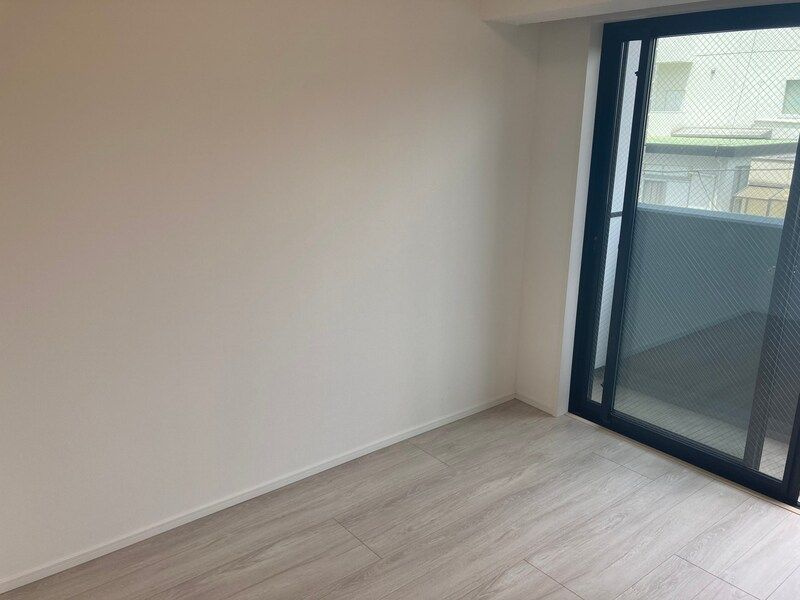 エストゥルース新小岩のバルコニー