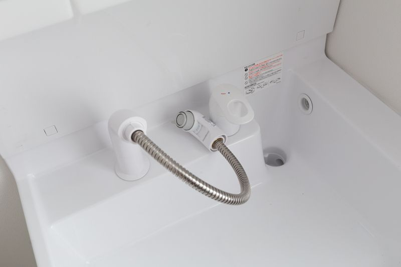 エストゥルース新小岩の洗面所