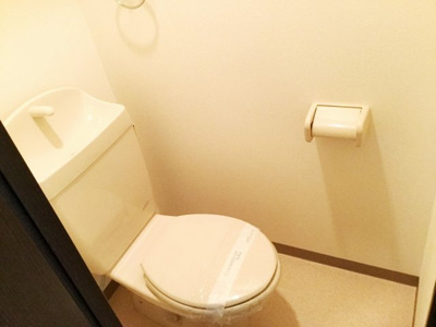 【トイレ】 | モンサント旭町 | 清潔感のあるトイレです