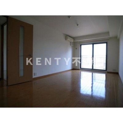 【居間・リビング】 | クラッサ目黒かむろ坂 | 使いやすい居間です