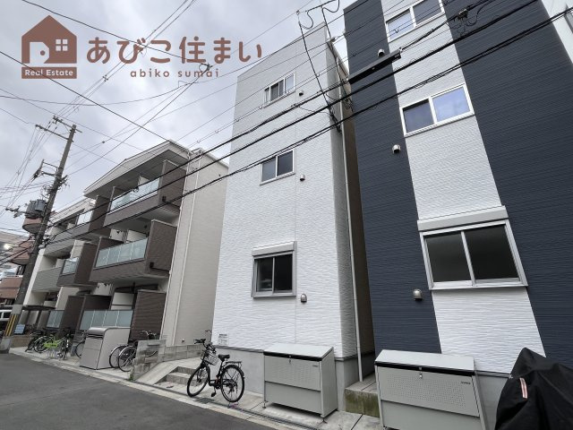 ルカセレーヌの外観