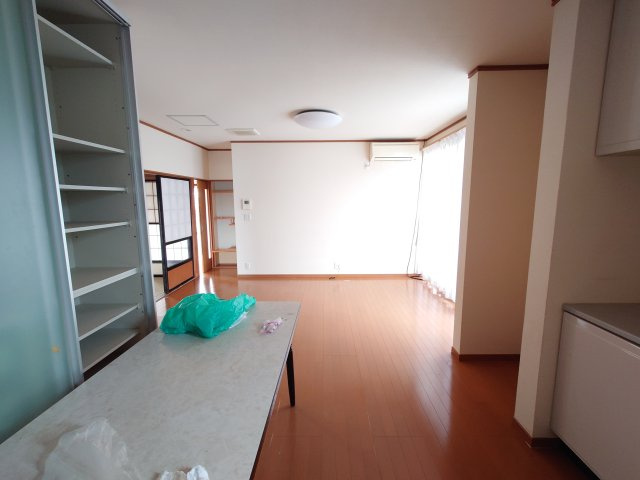 大町平屋の居間・リビング