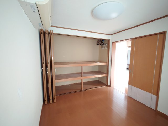 大町平屋の収納
