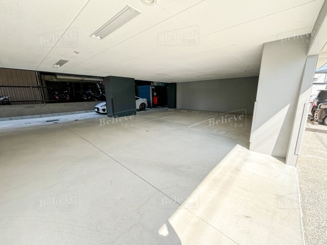 エルグランド久留米の駐車場|駐車スペースもあります♪