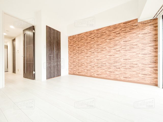 エルグランド久留米の寝室|ウォークインクローゼット付きの洋室です☆