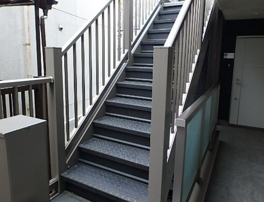 ブランシュール板橋のロビー