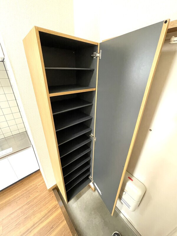 ヴィラ・フィオーレの収納|別部屋の参考写真です。