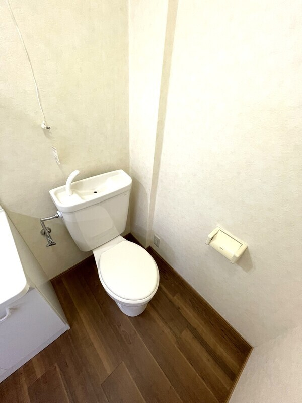 ヴィラ・フィオーレのトイレ|別部屋の参考写真です。