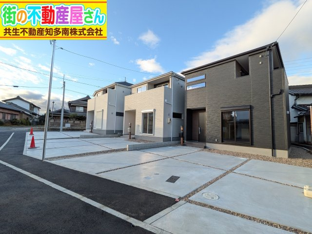 リーブルガーデン武豊町冨貴市場　1号棟の外観|現地全体現況写真