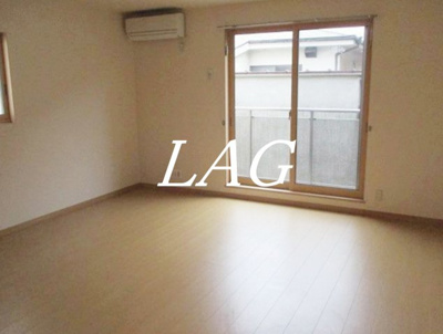 【居間・リビング】 | ラ・メルヴェーユ | 洋室のお部屋です。