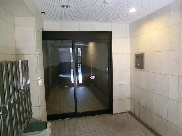 アルト・プエンテ平井のロビー|安心オートロックマンション！！