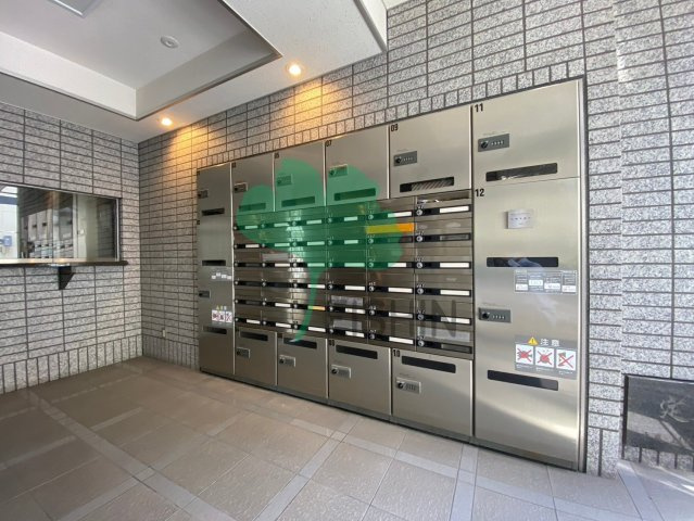 キトミ壱番館のエントランス