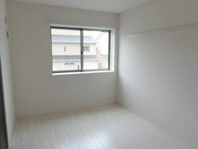 【寝室】 | リアン