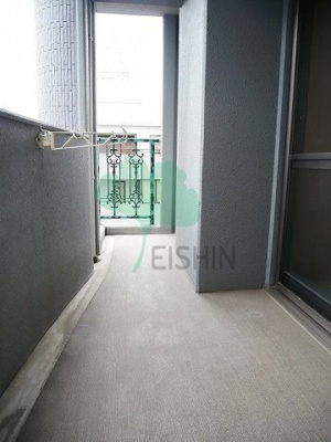 【バルコニー】 | ロイヤル博多駅前 | 日当たりの良いバルコニーです！