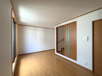 【居間・リビング】 | 右京区山ノ内山ノ下町