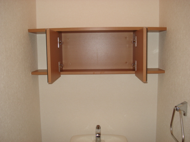 Ｊｅ　ｌｅ　ｐｒｅｎｄｓ　(ジュルプラン）の収納|トイレ収納棚