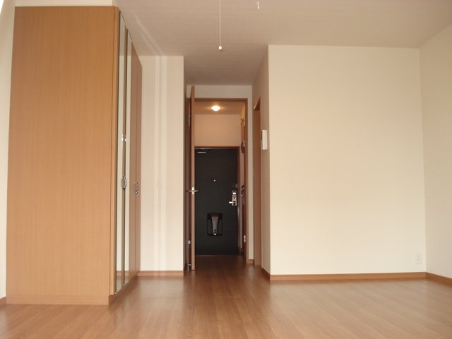 Ｊｅ　ｌｅ　ｐｒｅｎｄｓ　(ジュルプラン）の内装|洋室