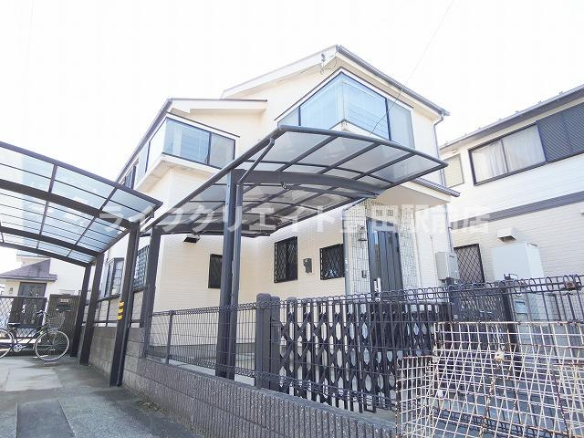 西平山1丁目貸家の外観