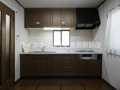 【キッチン】 | 西平山1丁目貸家