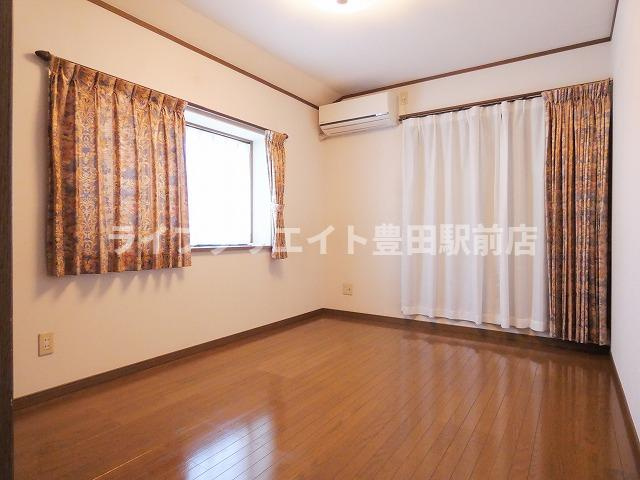 西平山貸家のその他