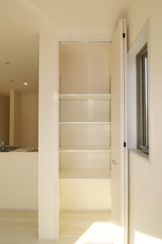 郡山市安積町笹川字北向　　　１号棟　　　安積第３小学校、安積第２中学区　の収納|リビング収納♪