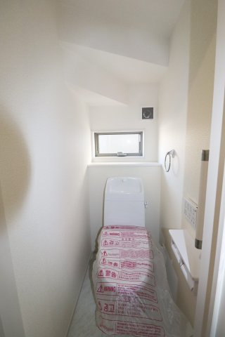 郡山市安積町笹川字北向　　　１号棟　　　安積第３小学校、安積第２中学区　のトイレ