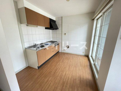  | エスポアール