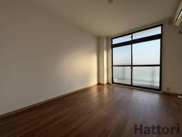 クレール服部の居間・リビング