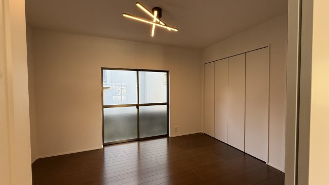 西条市大町中古【1,380】(土地)55.00坪　(建物)14.23坪の寝室
