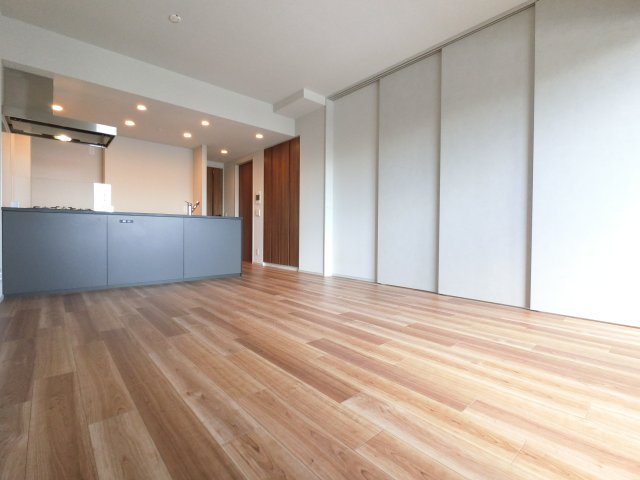 ファインセントラルシティの居間・リビング