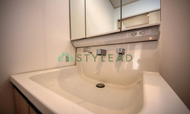 【独立洗面台】