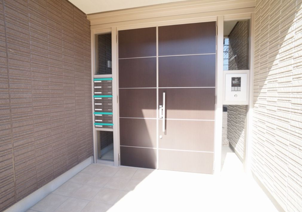 プロンシア青木のエントランス