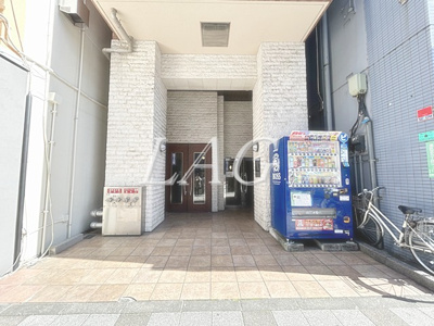 【エントランス】 | ステージファースト慶應三田 | エントランスです。