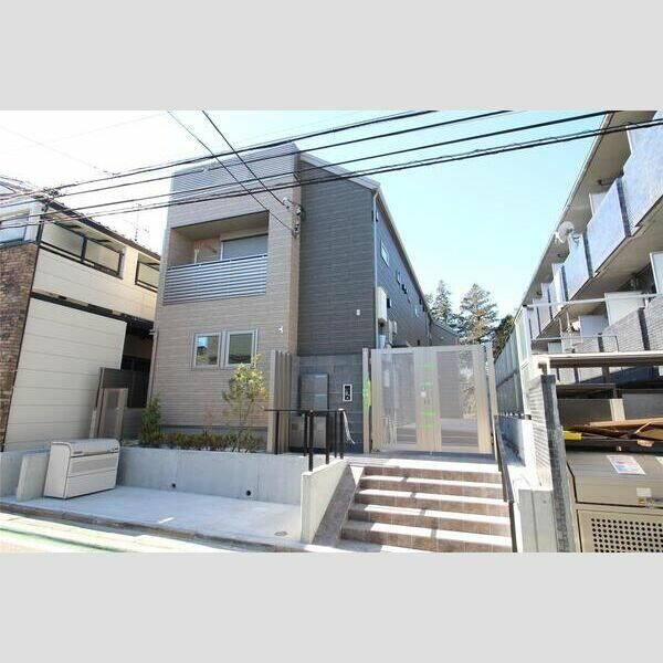 グローヴ用賀の外観