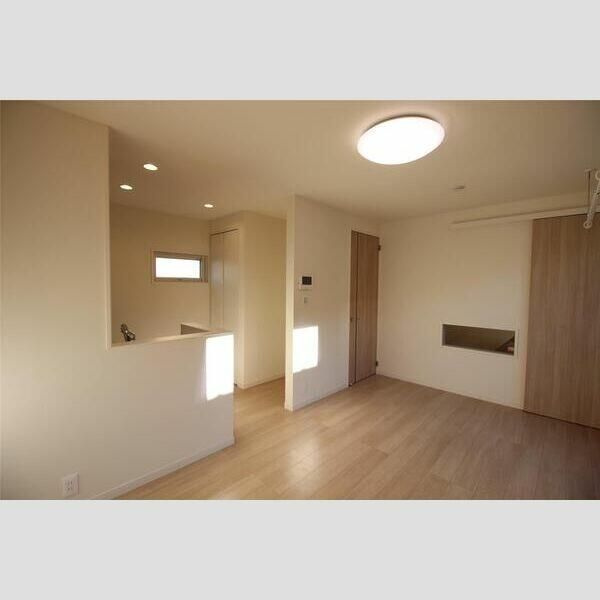 グローヴ用賀の居間・リビング