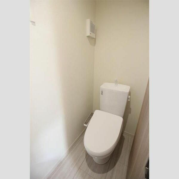 グローヴ用賀のトイレ