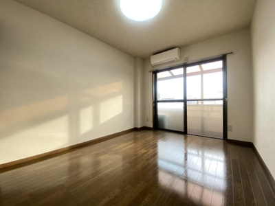 【居間・リビング】 | ドミール板橋本町 | ※同建物別部屋参考写真です。