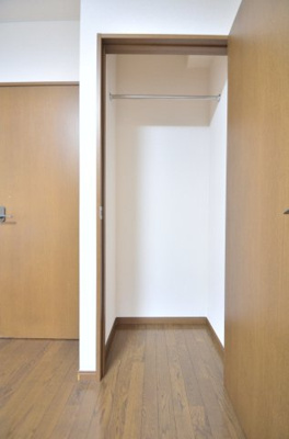 【収納】 | ドミール板橋本町 | ※同建物別部屋参考写真です。