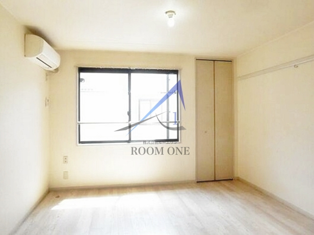 メゾン・ド・ボナールの寝室|寝室です。