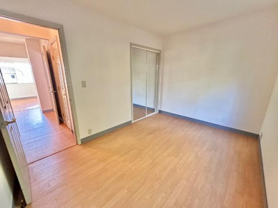 【寝室】 | エスポアール | 洋室