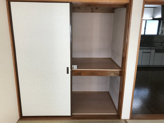 藏前コーポの収納