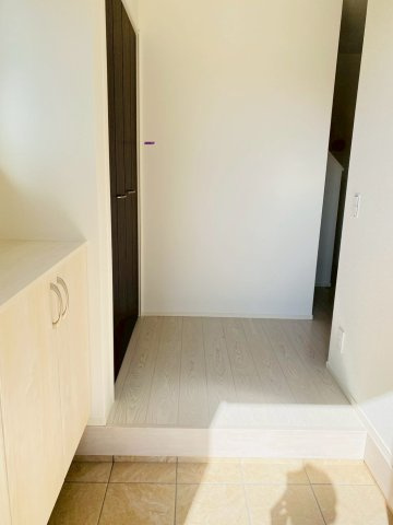 よかタウン／東区保田窪3丁目1期／14号棟の玄関