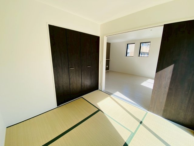 よかタウン／東区保田窪3丁目1期／14号棟の和室