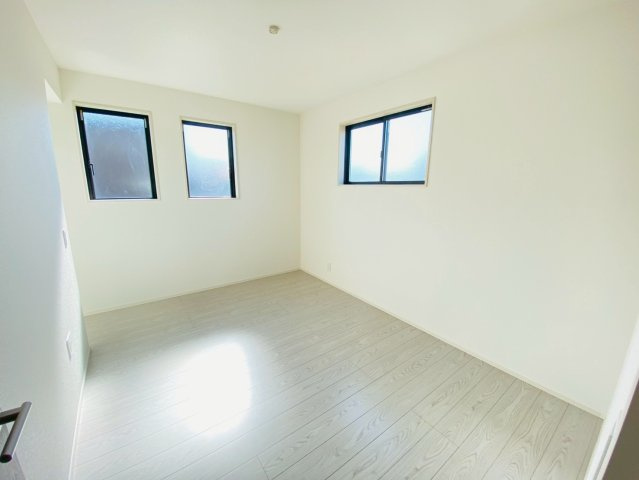 よかタウン／東区保田窪3丁目1期／14号棟の洋室