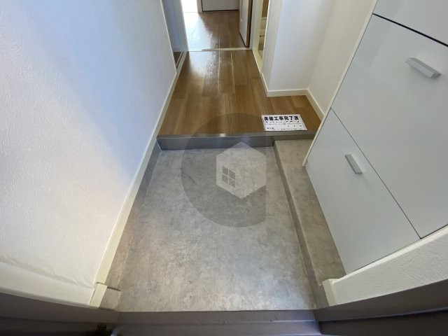 コンフォート布施の玄関