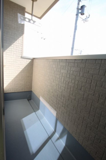 香南市野市町西野　新築戸建　⑧　駐車場５台　（全2棟）のバルコニー|2Ｆ　南の部屋　7.7帖