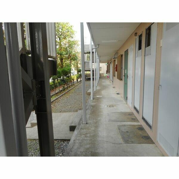 ハイツニュータマのロビー