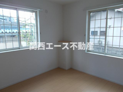 【寝室】 | Yシャトレーヌ